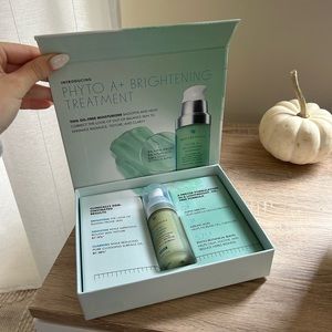 Brand new PHYTO A+ BRIGHTENING TREATMENT with magnetic box